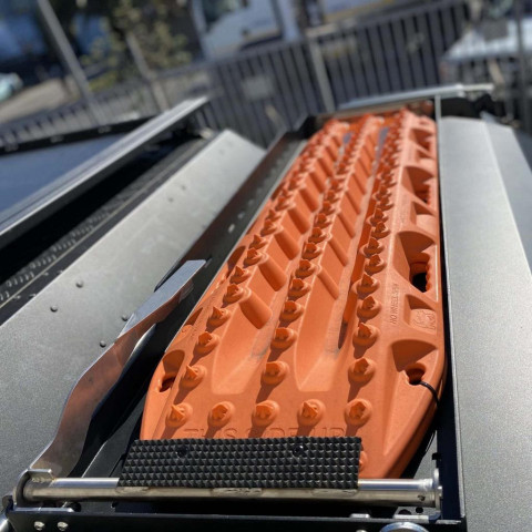 Buy Alu-Cab Folding Recovery Track Holder