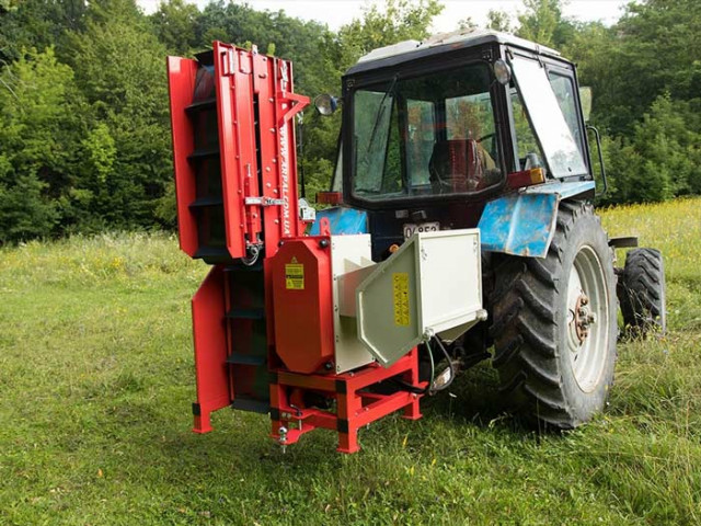 Buy Tractor shredder ARPAL with conveyor AM-160TR-K