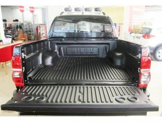 Features of using a truck bed liner