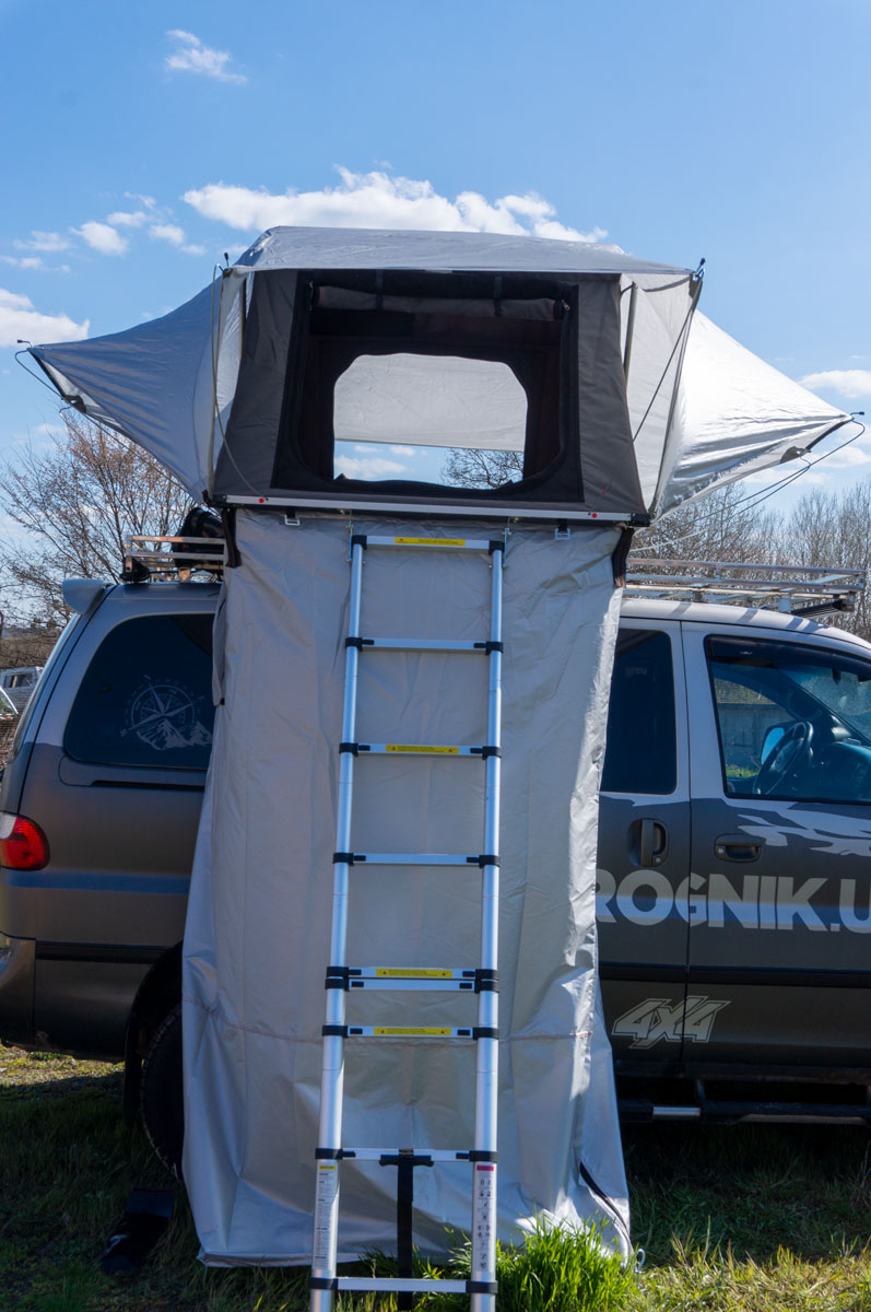 Photo review of a tent on the roof of a car for 2 people from Vnedorognik.ua